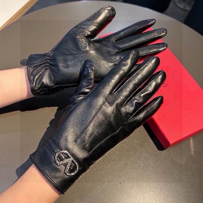Valentino gloves hm09